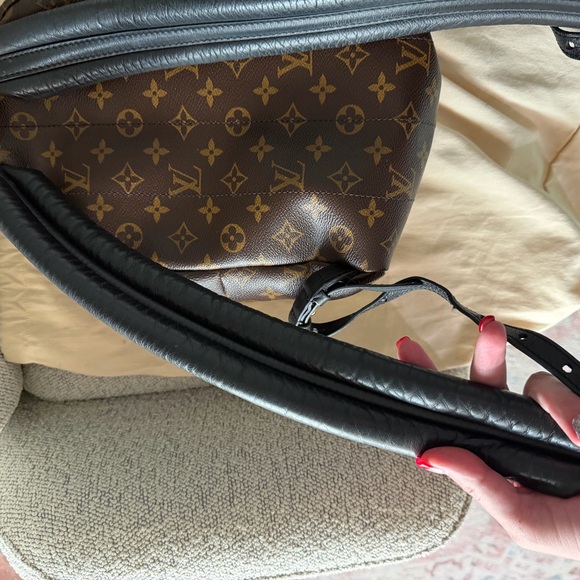 Louis Vuitton Monogram Brown and Black Backpack - Picture 5 of 12